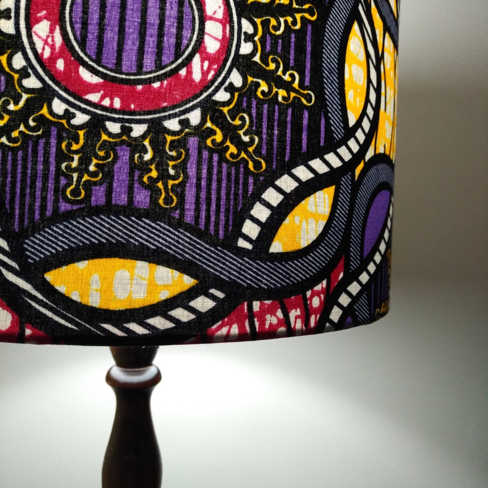 Nautical Ship Wheel African Lampshade ISONDO (Large 35cm Drum lamp shade)