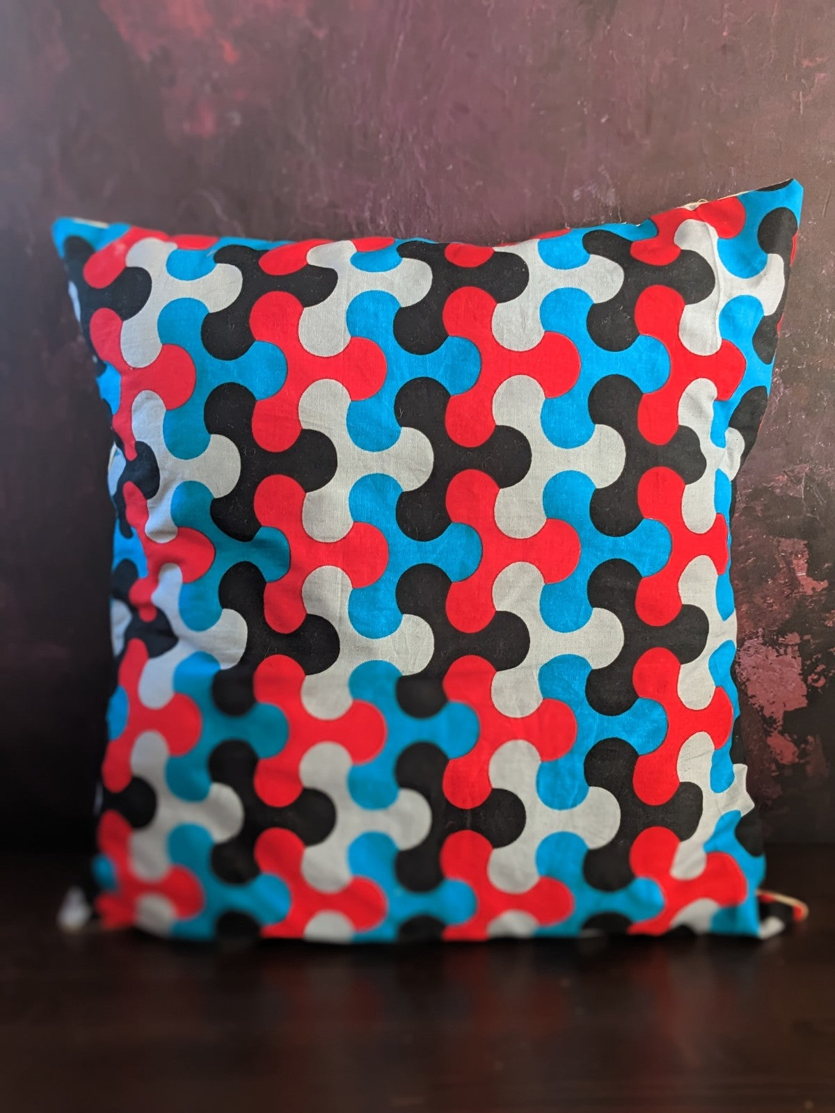 Retro Jigsaw Puzzle African Cushion NURU