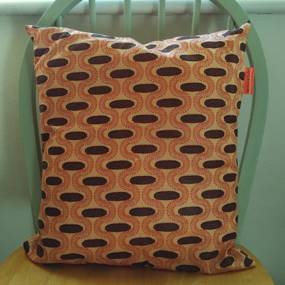 Rustic Pine Cones Decorative Pillow MAGUZI