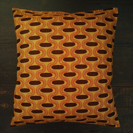 Rustic Pine Cones Decorative Pillow MAGUZI